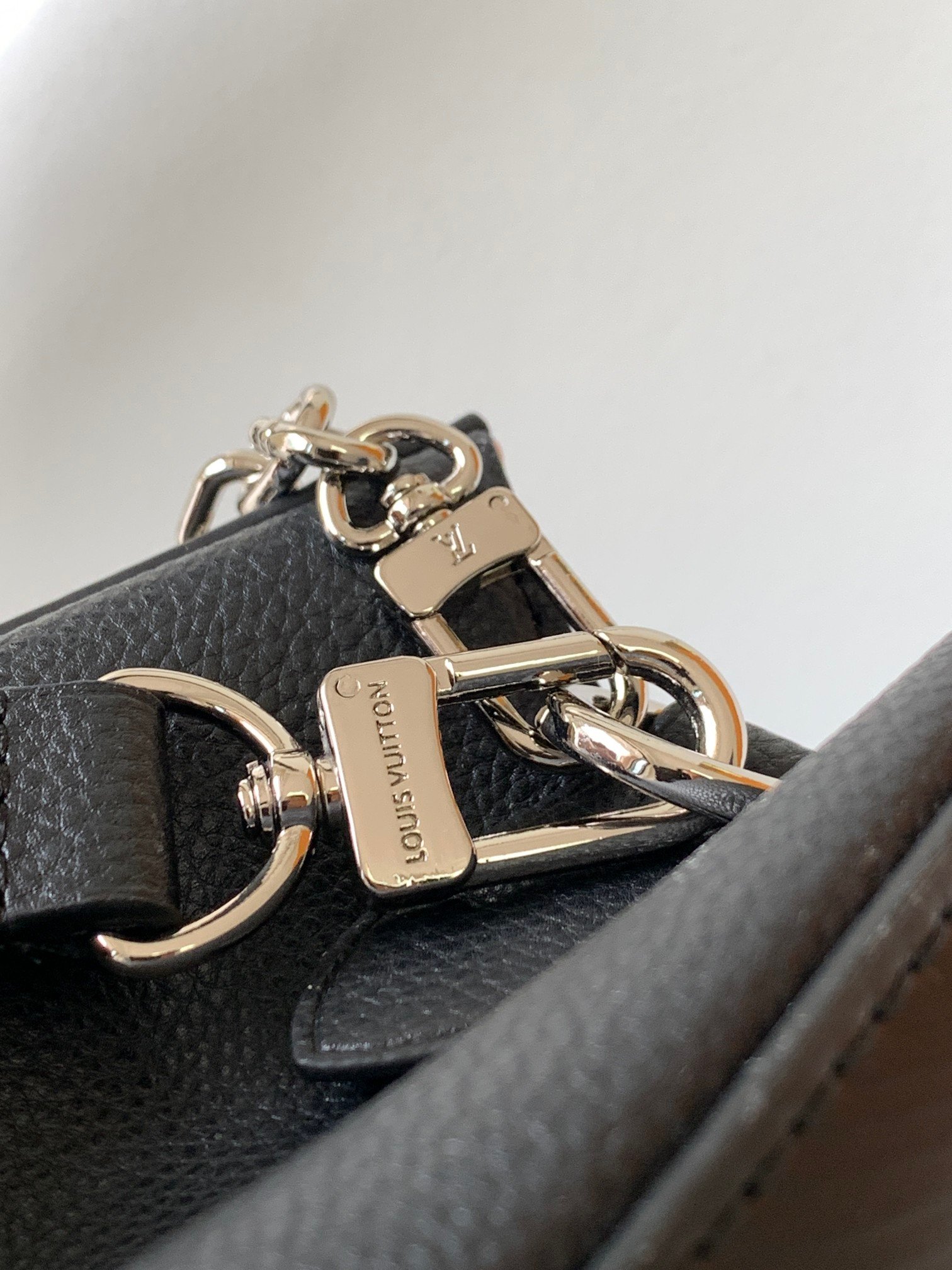 Louis Vuitton M59954 black - Image 5