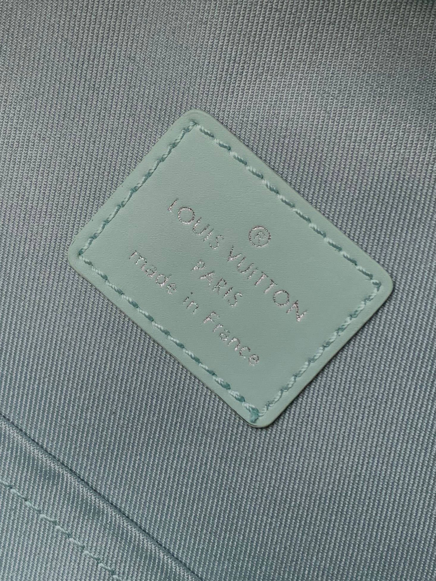 Louis Vuitton M22519 Green - Image 10