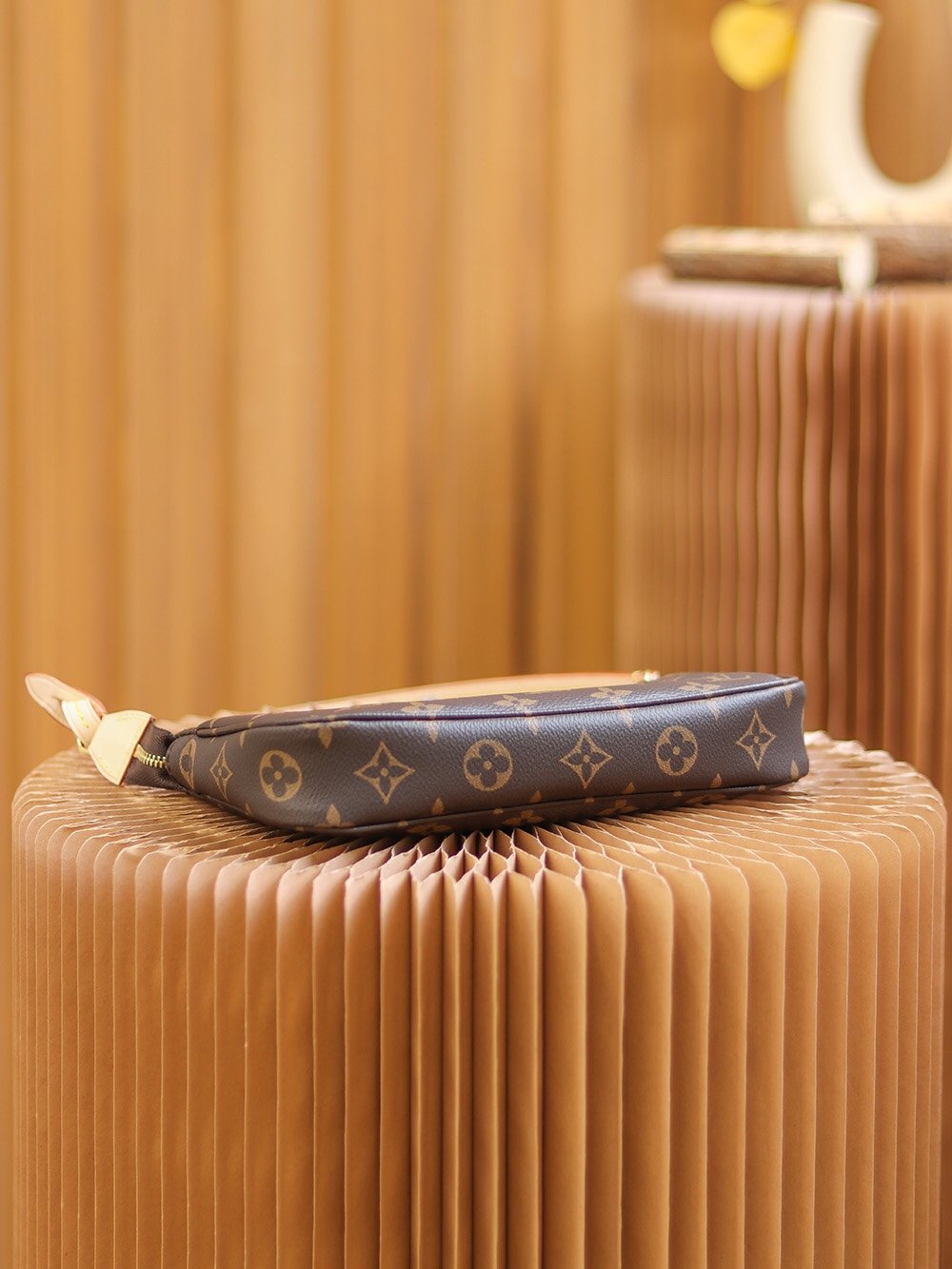 Louis Vuitton M40712 - Image 4