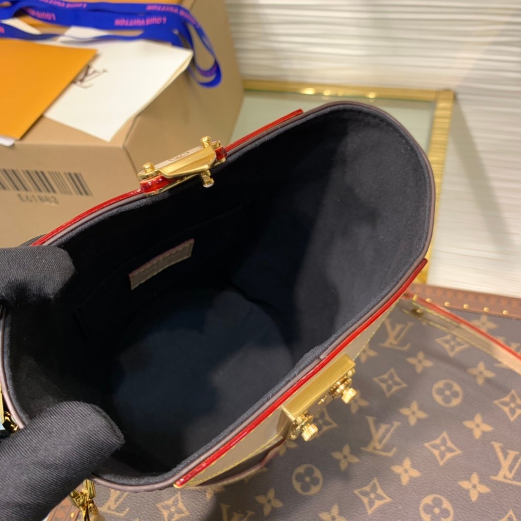 Louis Vuitton M43587 - Image 8