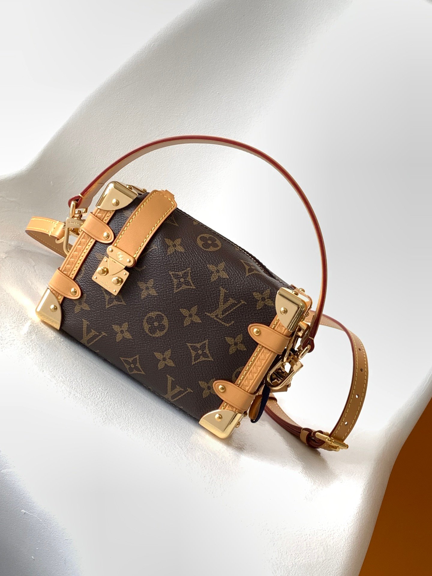 Louis Vuitton N40712 white check