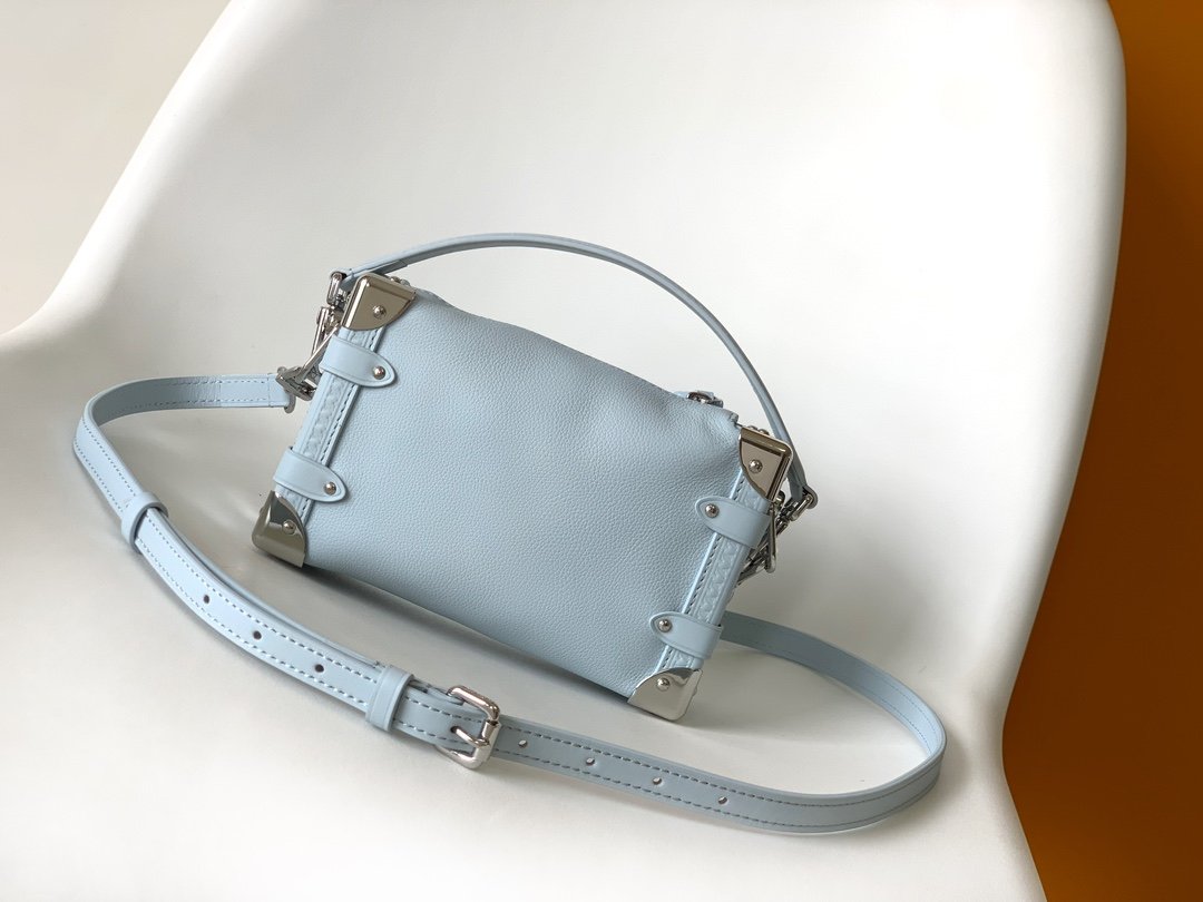 Louis Vuitton M23817 Small Black - Image 3