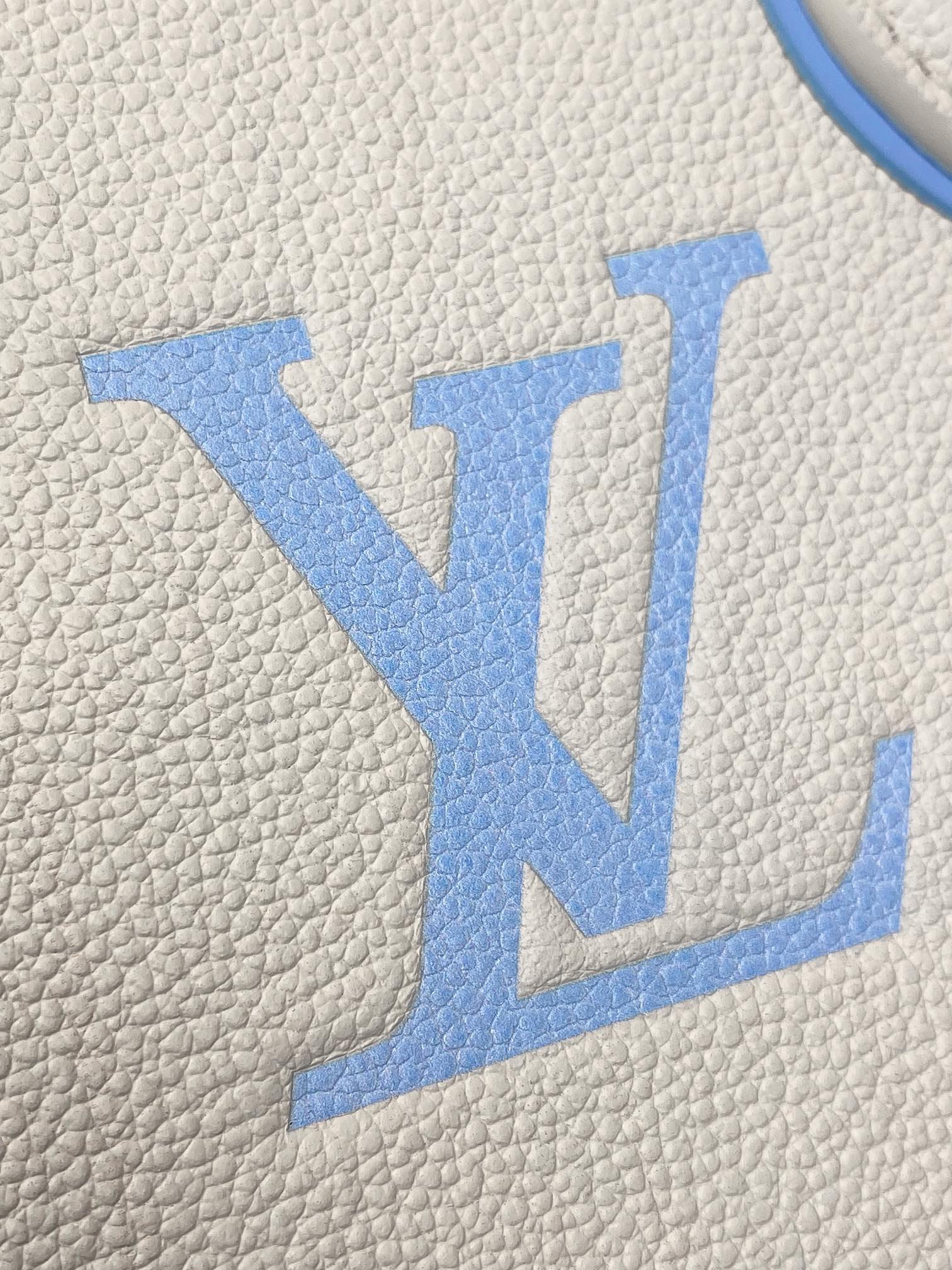 Louis Vuitton M46833 - Image 2