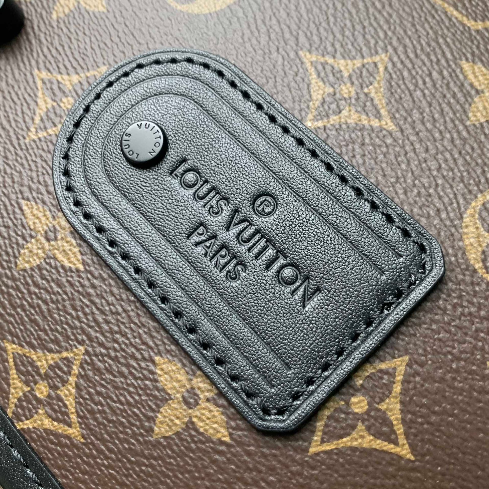 Louis Vuitton M46972 - Image 5