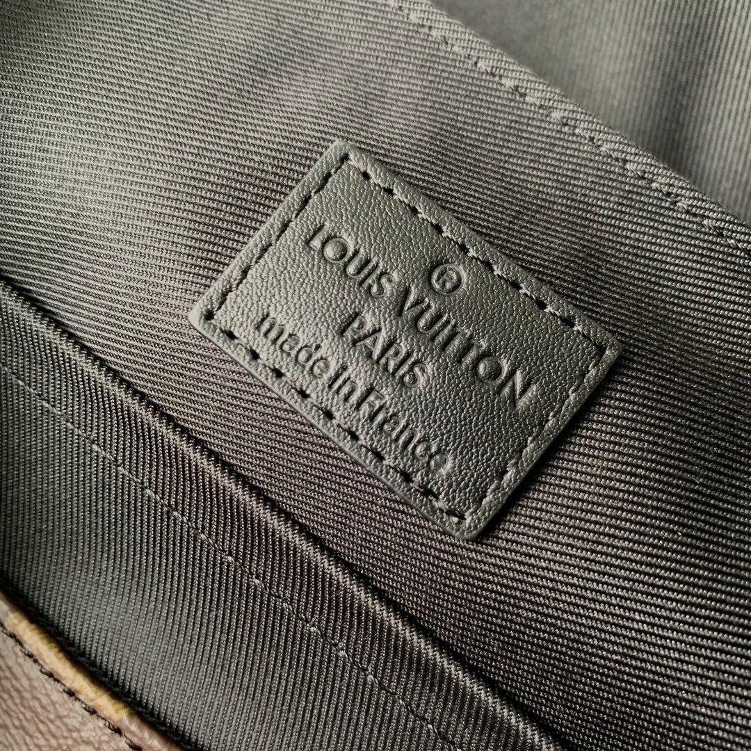 Louis Vuitton M46972 - Image 7