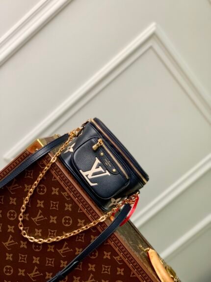 Louis Vuitton M46917 Navy Blue