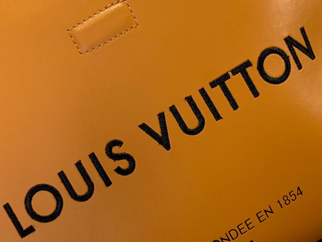 Louis Vuitton M24578 Yellow - Image 7