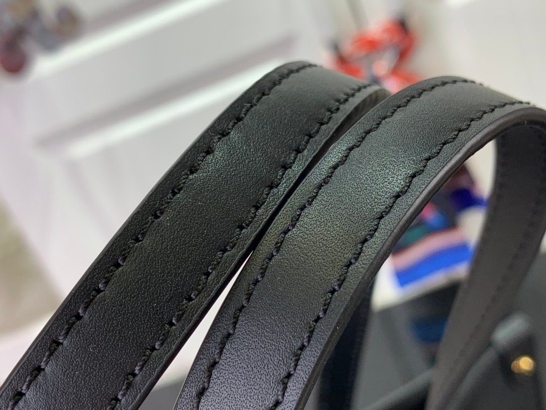 Louis Vuitton M23834 Dark Blue - Image 9