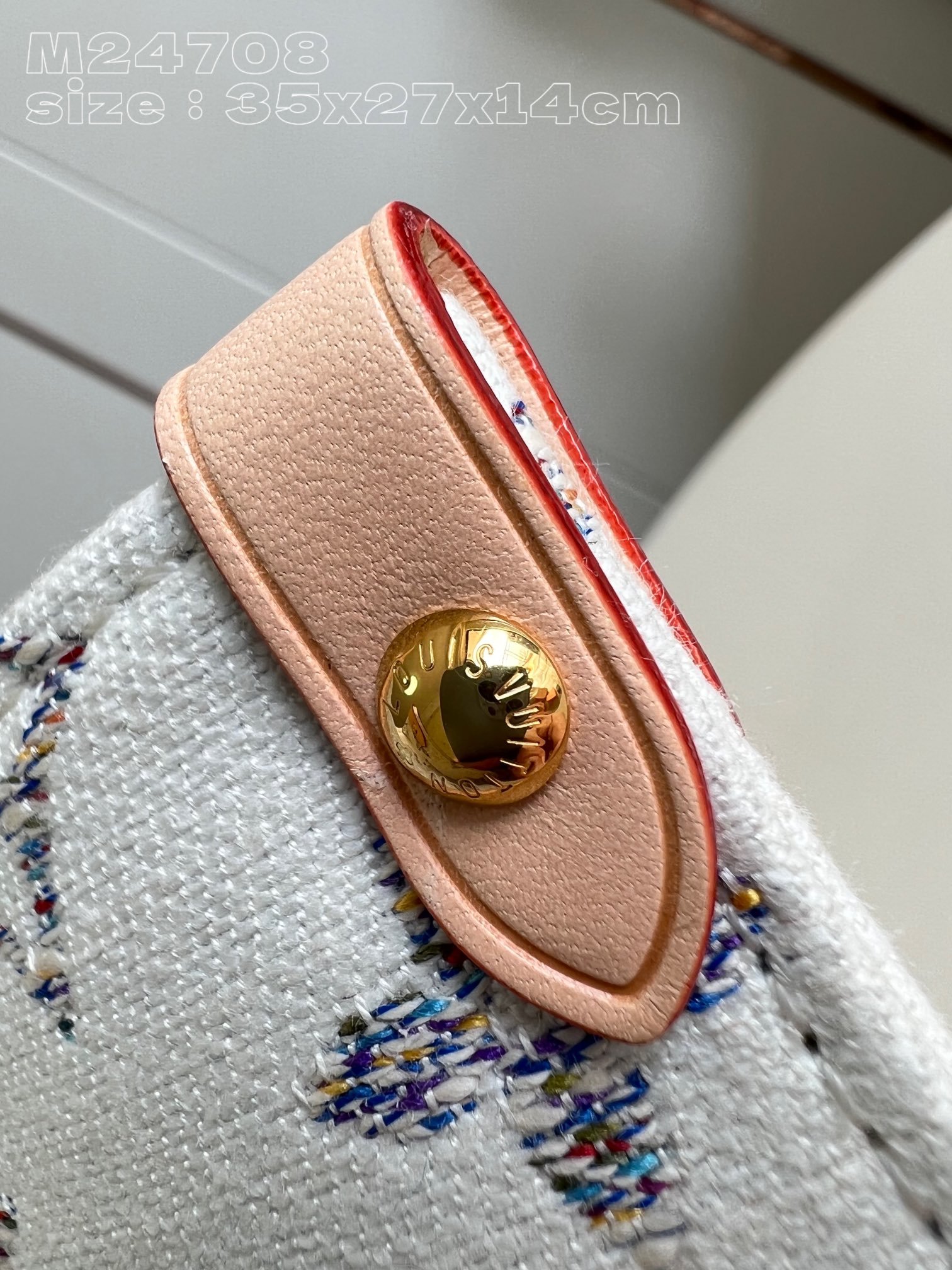 Louis Vuitton M24708 - Image 5