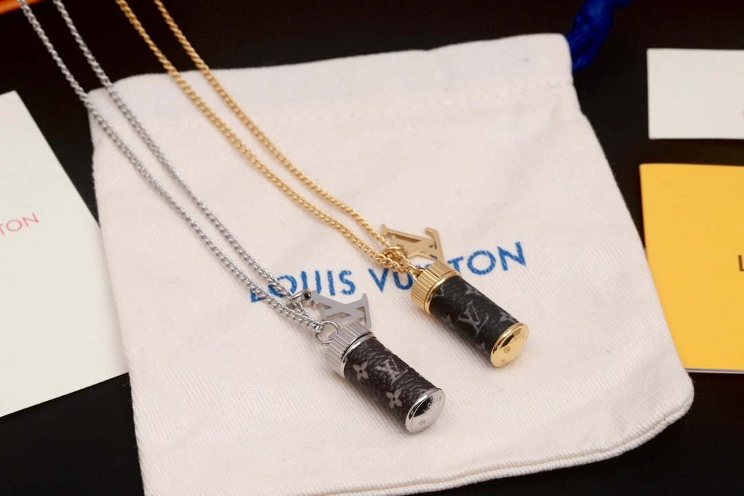 LV Perfume bottle necklace - Image 7