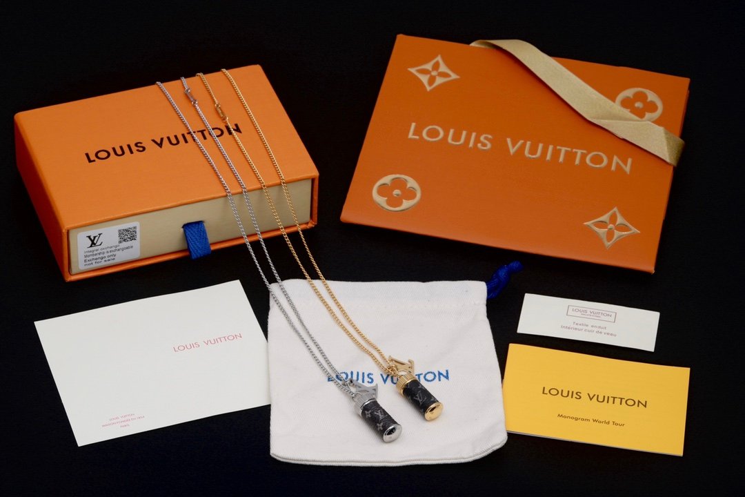 LV Perfume bottle necklace - Image 8