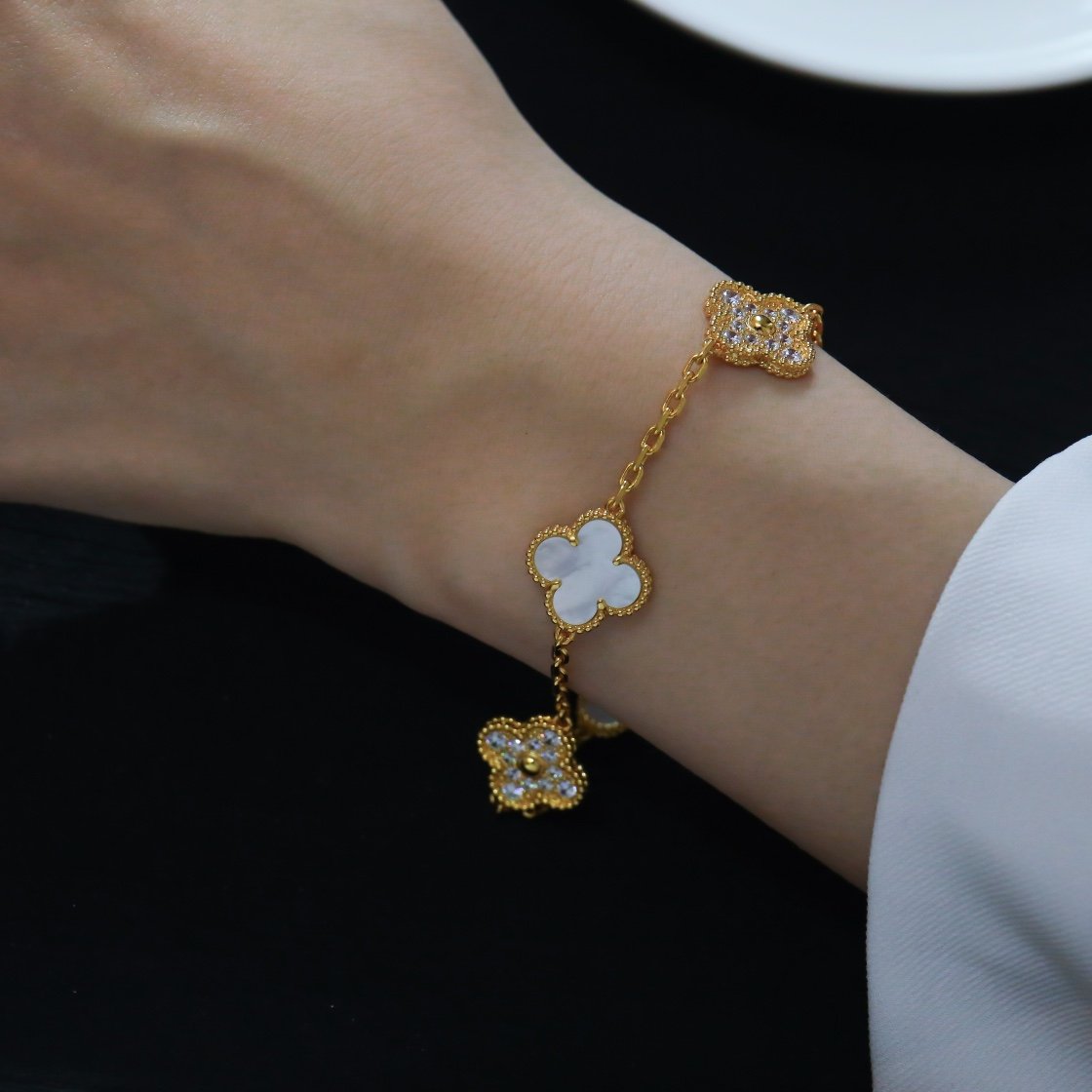 VCA Bracelet - Image 4