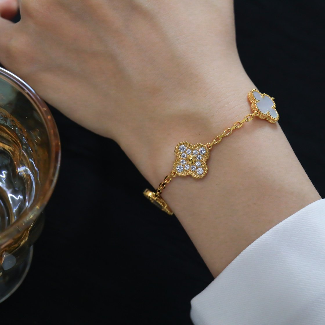 VCA Bracelet - Image 6