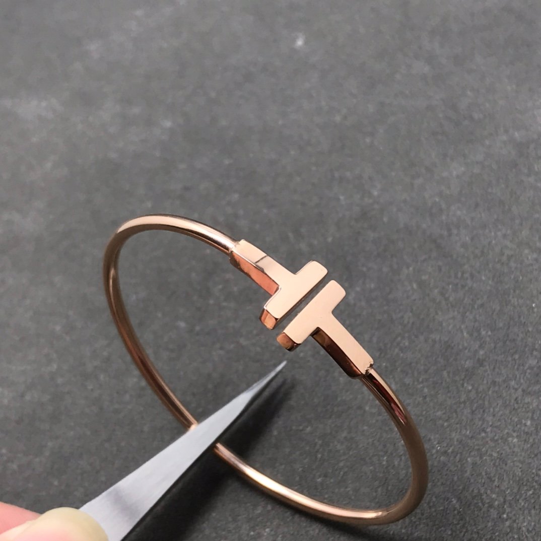 VCA/Van Cleef Arpels high-end quality four-leaf clover with diamond necklace - Image 4