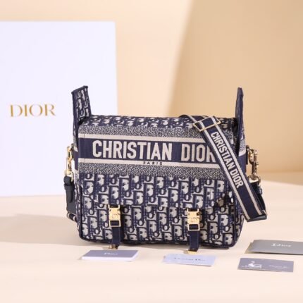 Dior's new medium messenger bag  M1240