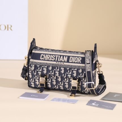 Dior's new medium messenger bag  M1241