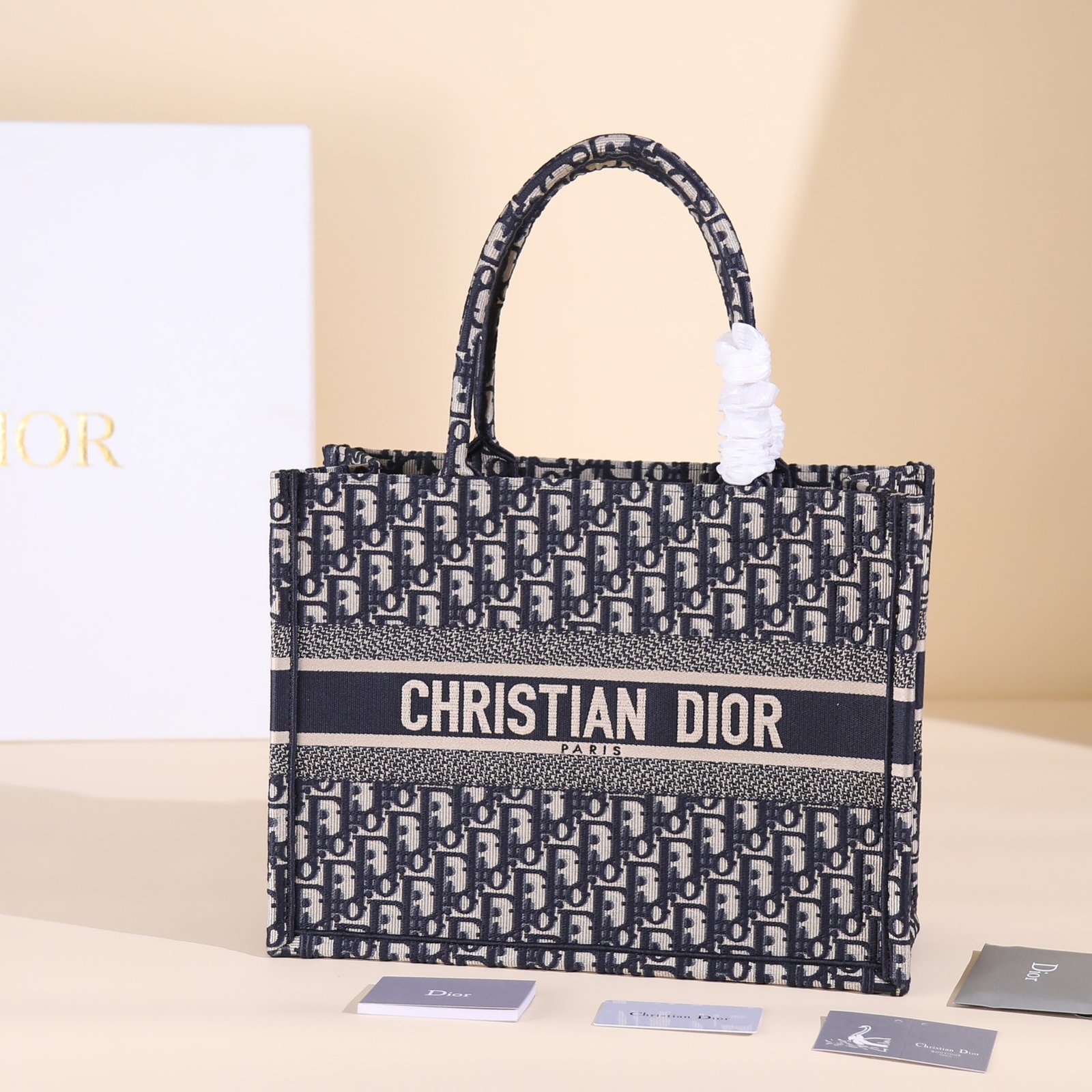 Dior M1296