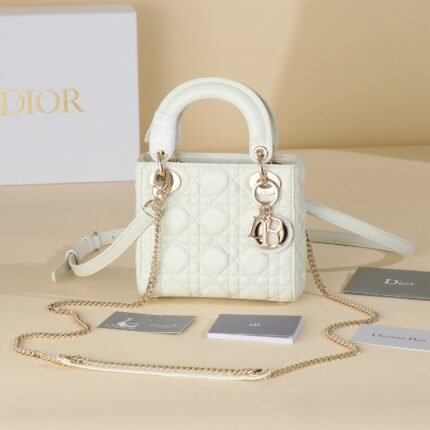 Mini Lady Dior Handbag Three-grid Lady Dior

White Lambskin Cang Plaid