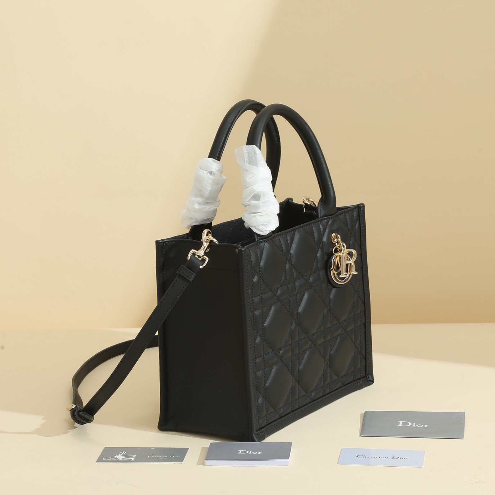 Dior handbag Code: M1323OWHP_M900 - Image 6