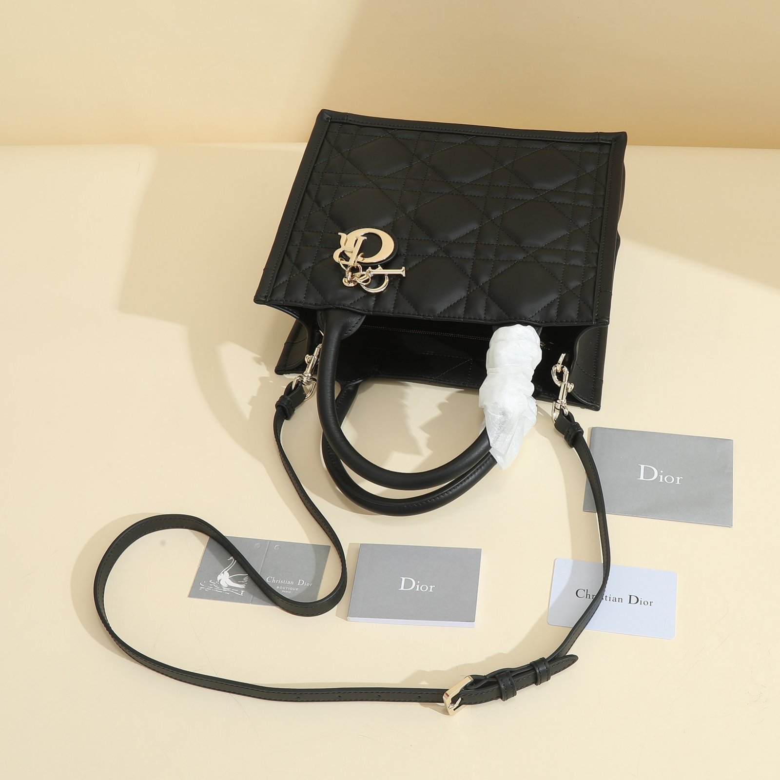 Dior handbag Code: M1323OWHP_M900 - Image 7