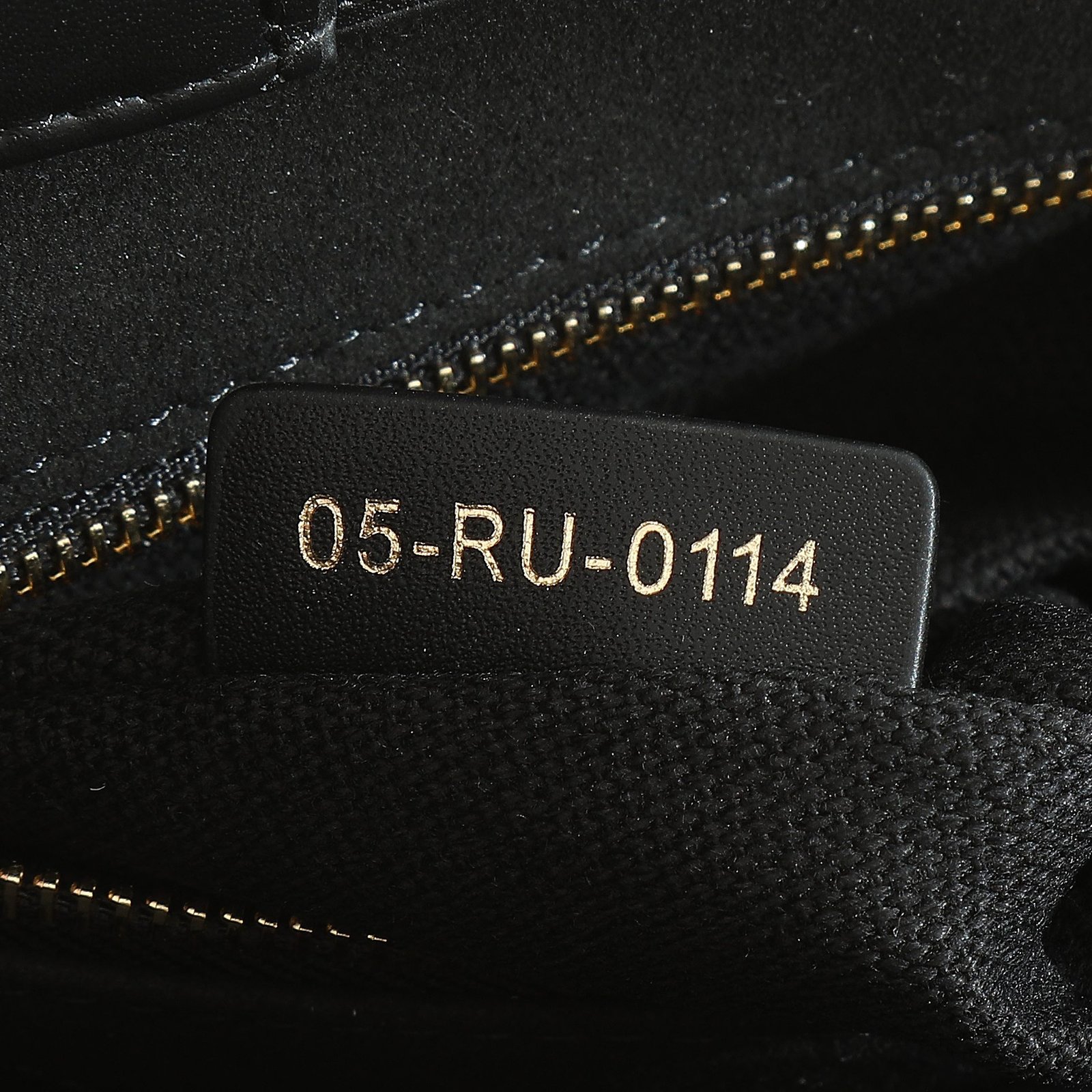 Dior handbag Code: M1323OWHP_M900 - Image 9