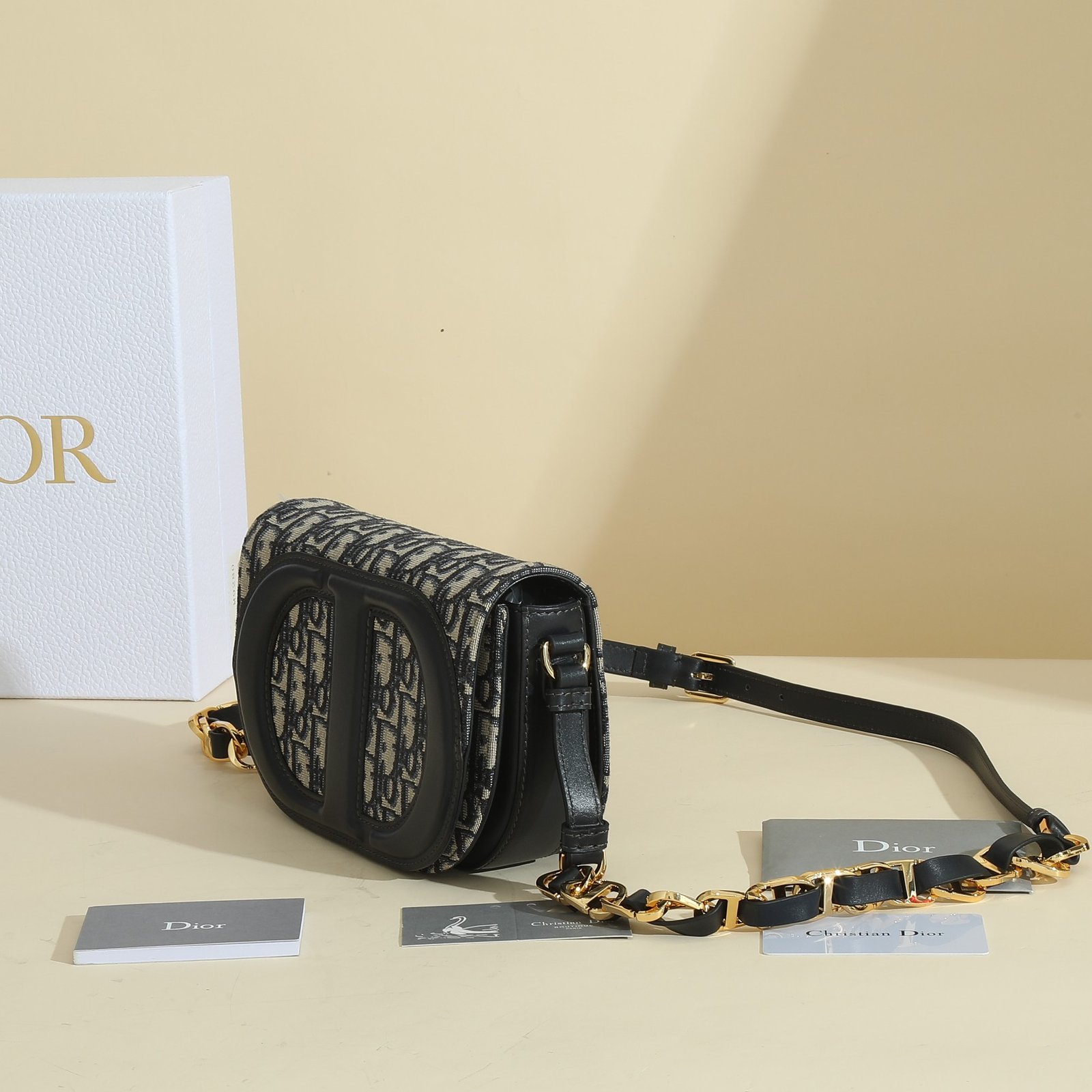 Dior Bag No: 9208 - Image 2