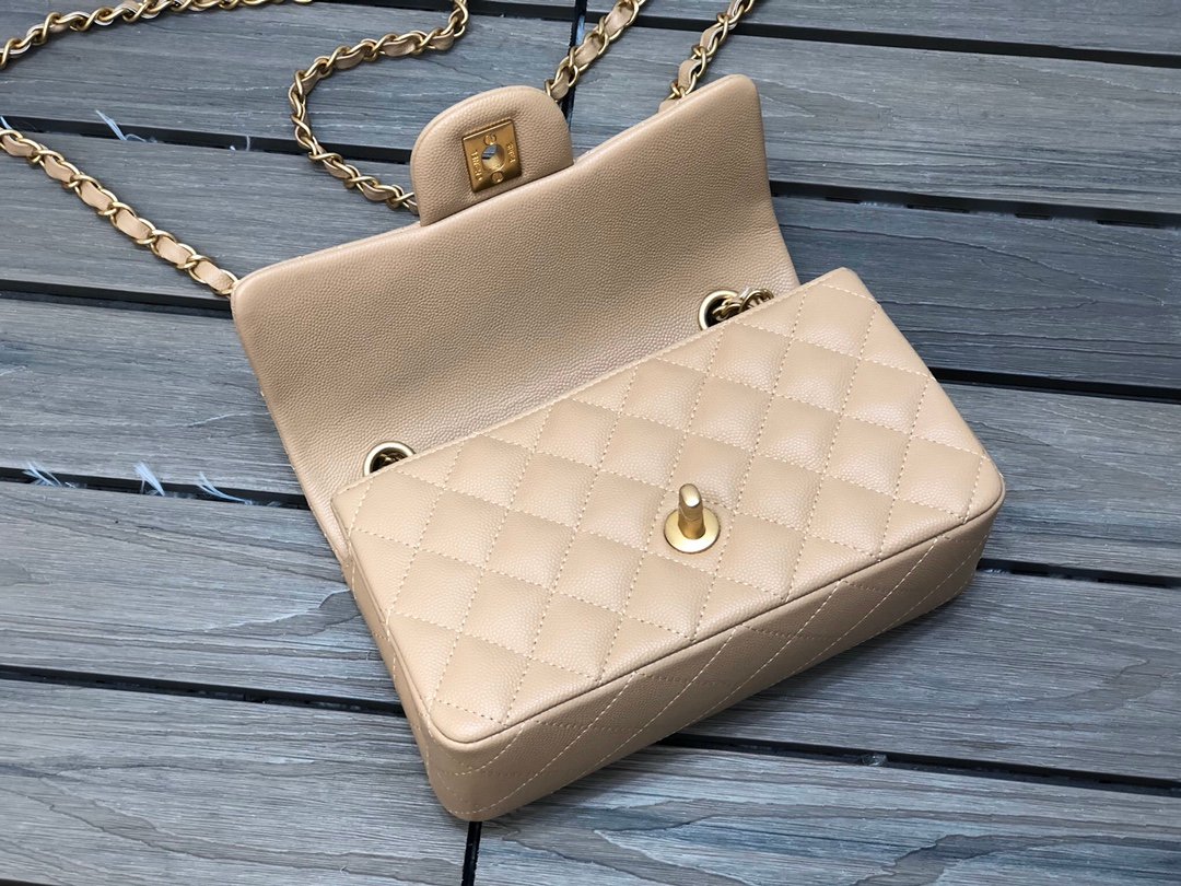 CF classic 1116#mini style retro old gilt hardware new fine ball pattern original calfskin with top-grade sheepskin inside
Size: 20*12.5*7 - Image 7