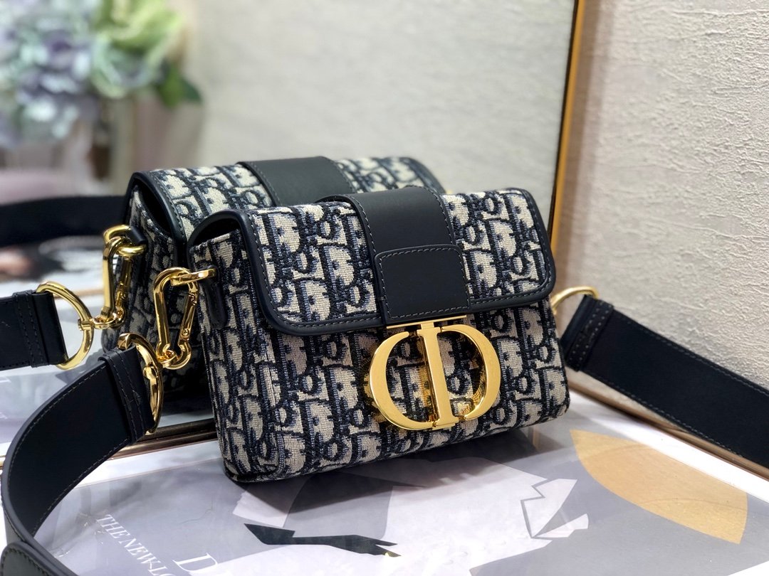 2232-1 Dior Montaigne Mini Box 17.5cm - Image 2