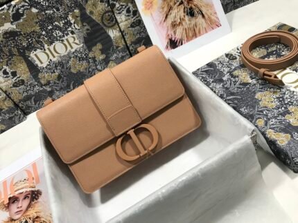 The Montaigne frosted palm print 30 Montaigne