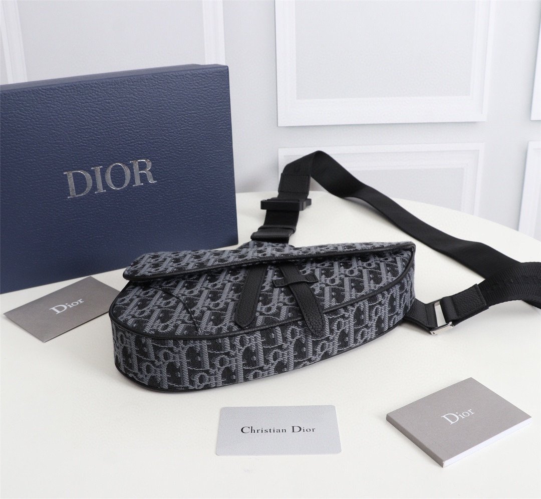 Dior Dior men's saddle bag - Image 4