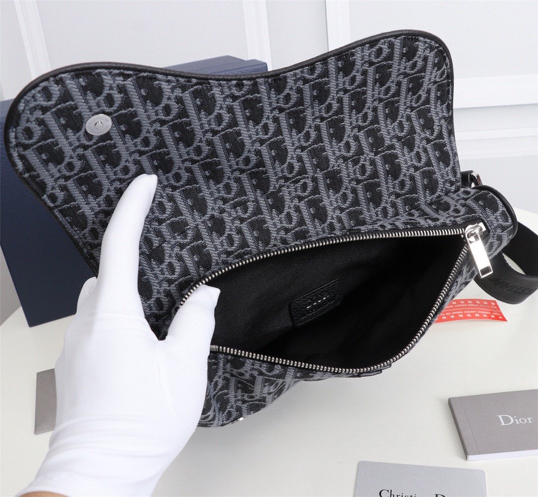 Dior Dior men's saddle bag - Image 5