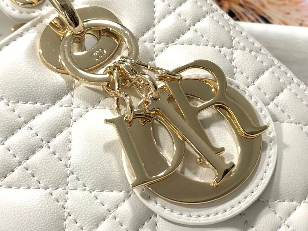 The Lady Dior five-compartment flap classic Lady Dior bag - Image 6