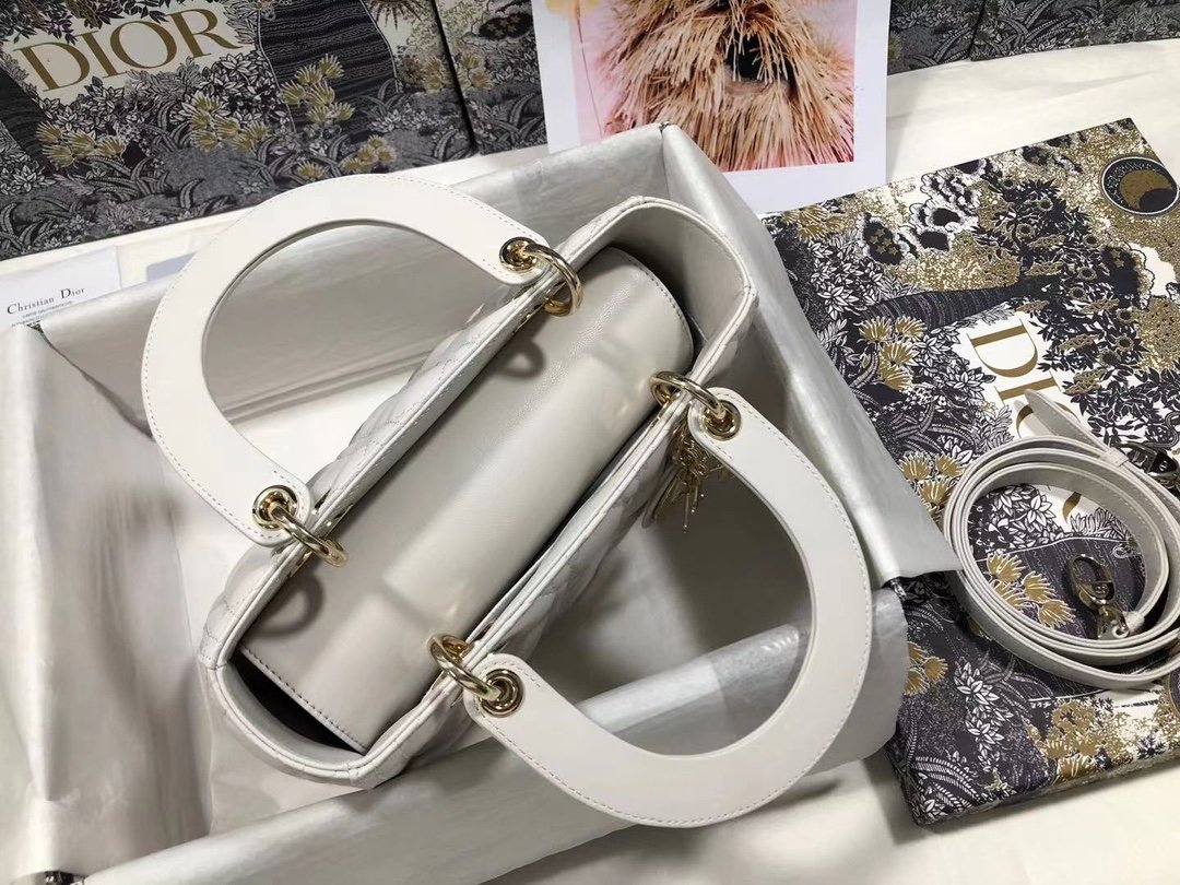 The Lady Dior five-compartment flap classic Lady Dior bag - Image 7