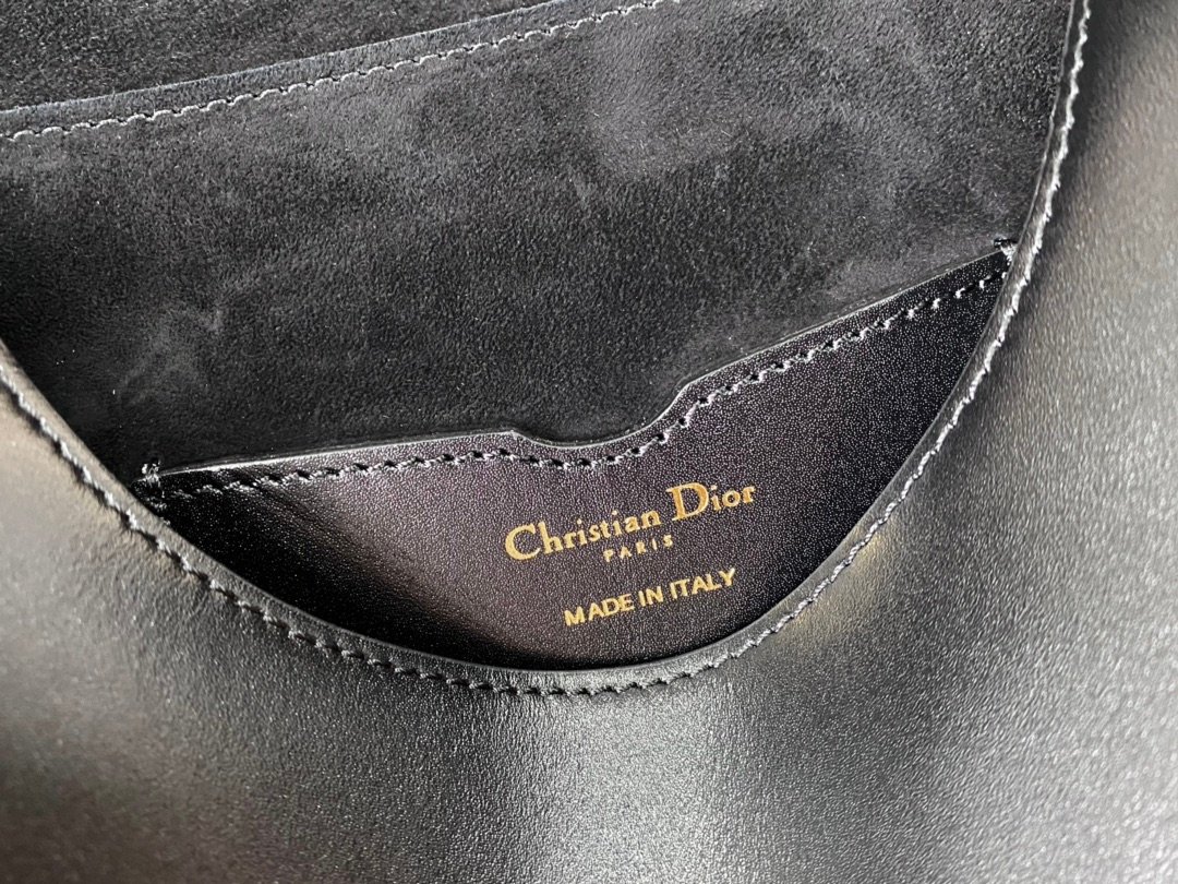 lady Bobby M2170 - Image 9