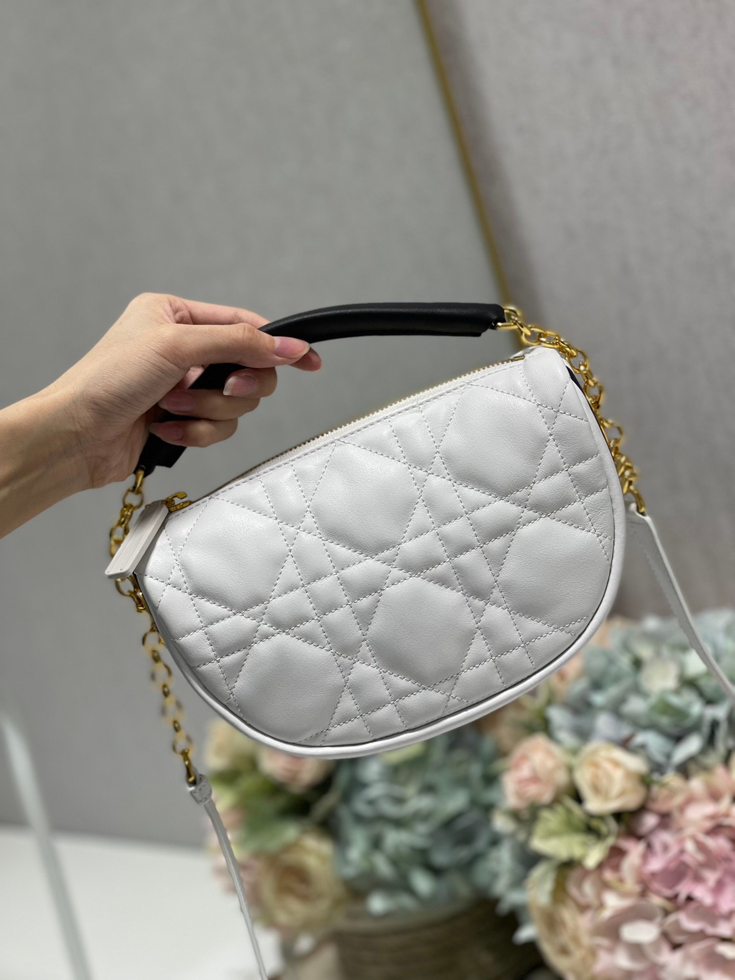 The Dior Vibe shoulder bag,