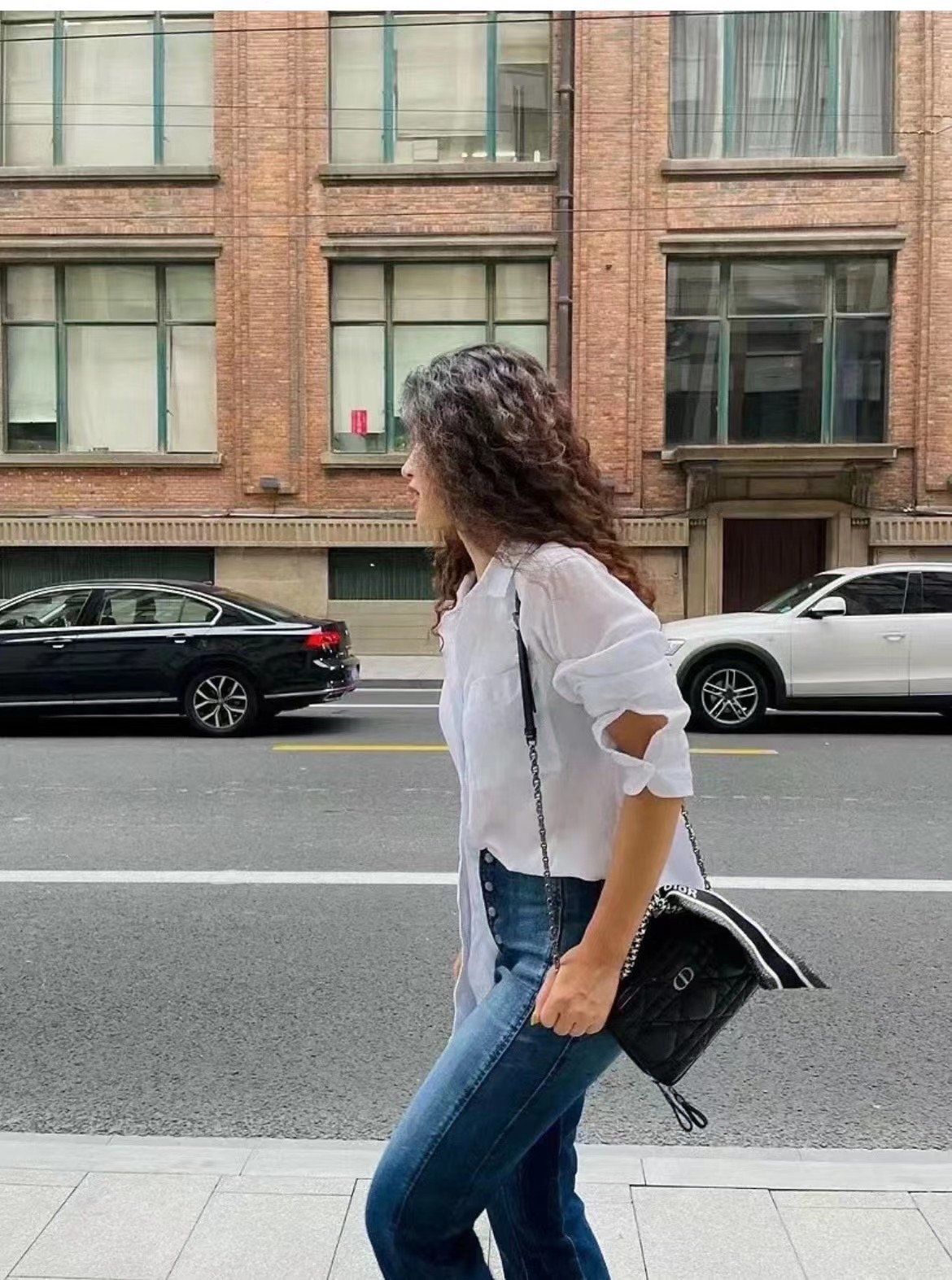 #Latest chain camera bag