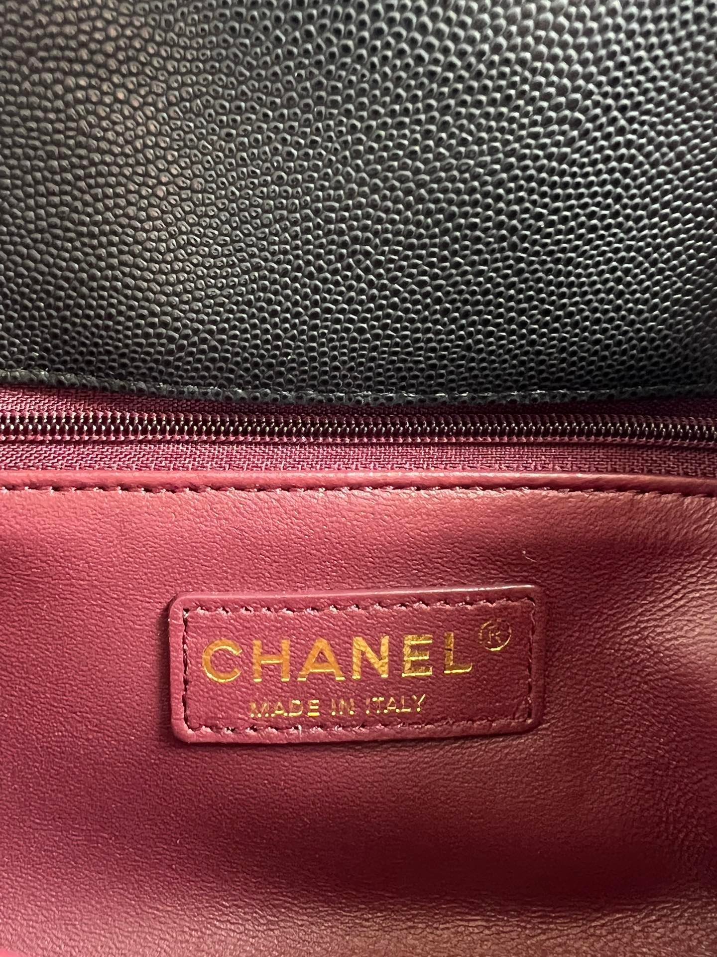 2024K new model 92990 car side with lambagskin inside and mouth cover handbag - Image 8