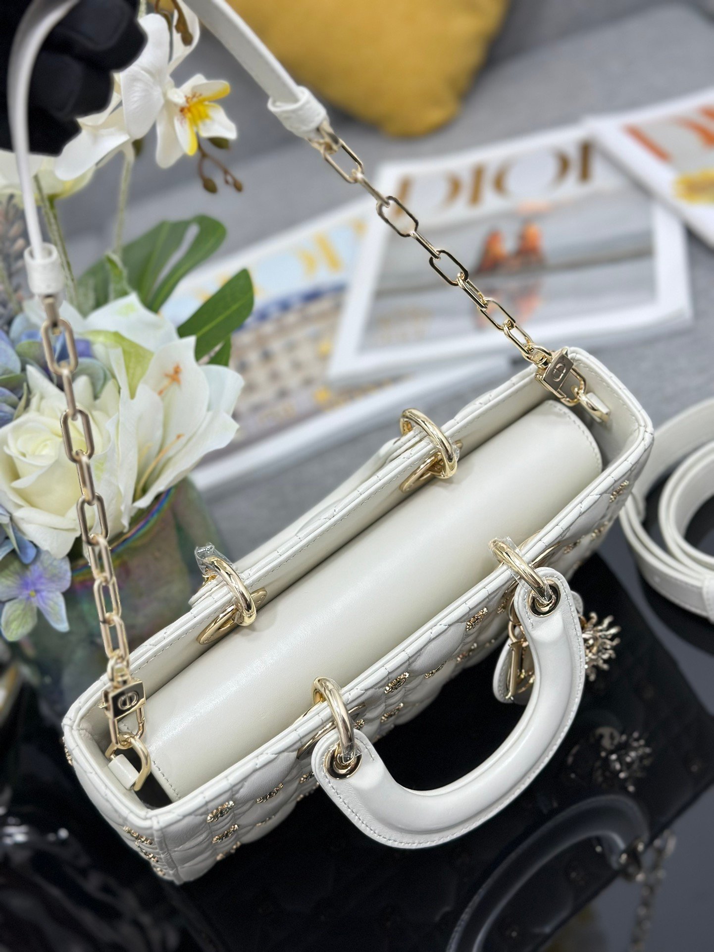 Lady D-Joy horizontal checkered sun studs - Image 7