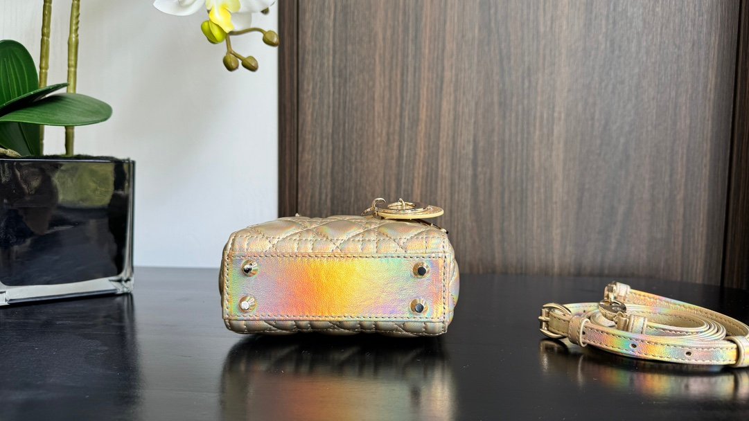 Lady Dior Mini Bag M6601 - Image 7