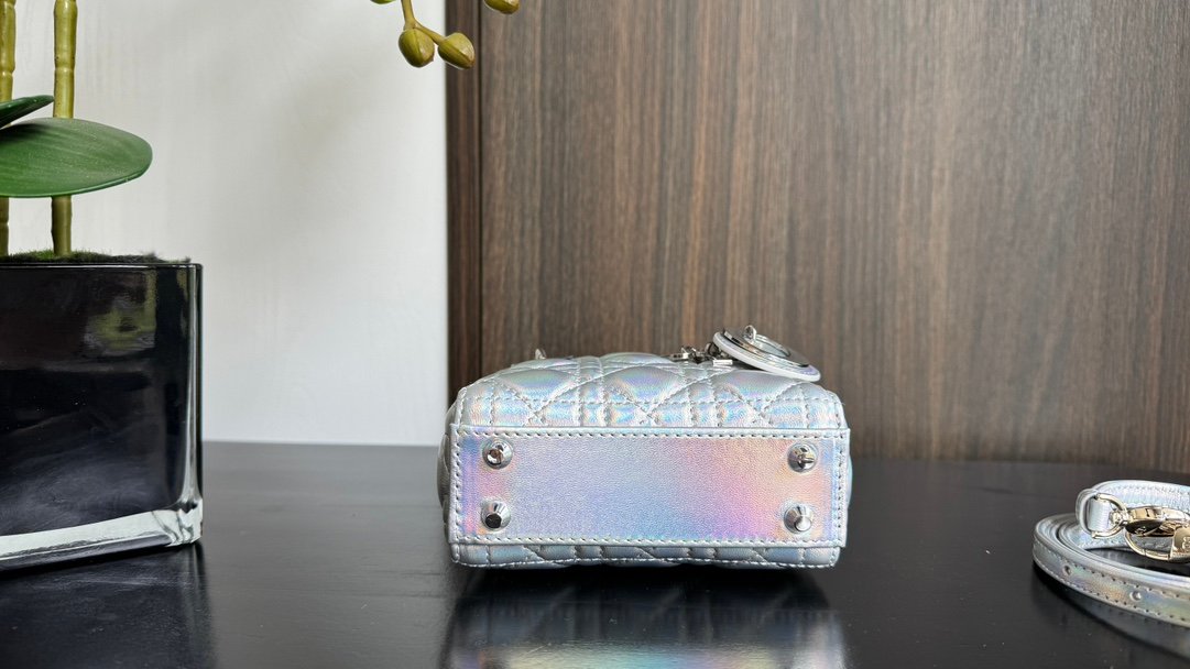 Lady Dior Mini Bag M6601 - Image 7