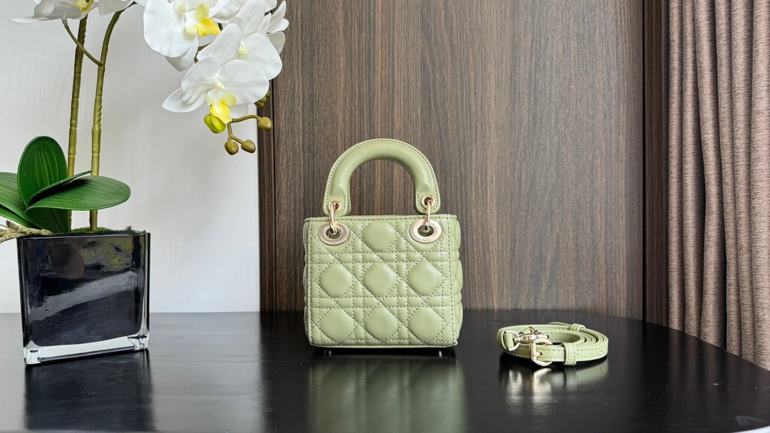 Lady Dior Mini Bag M6601 - Image 6
