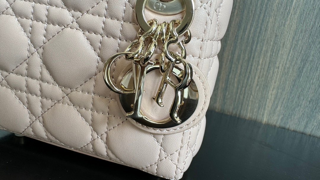 Lady Dior Mini Bag M6601 - Image 3