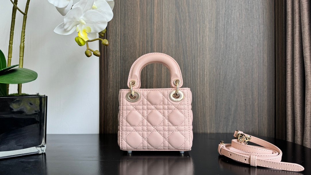 Lady Dior Mini Bag M6601 - Image 6
