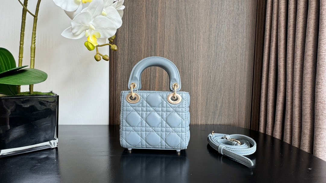 Lady Dior Mini Bag M6601 - Image 6