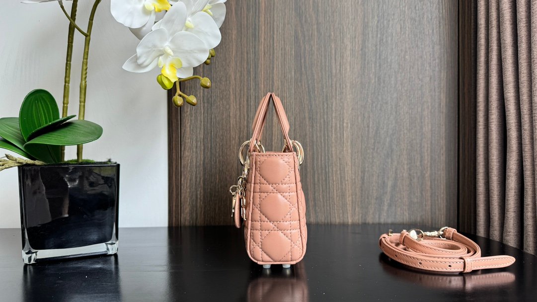 Lady Dior Mini Bag M6601 - Image 5