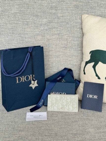 DIOR Dior old flower coin card holder model number 2ESBC250YSE-H03E-TU)