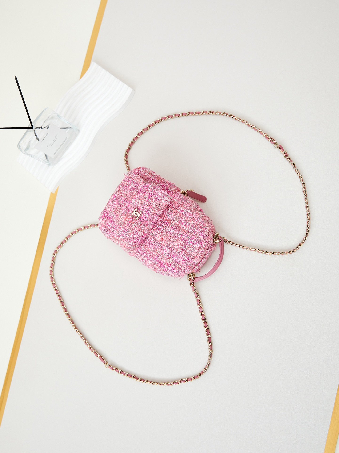 Chanel 24cA mini lychee pattern small shoulders. - Image 7