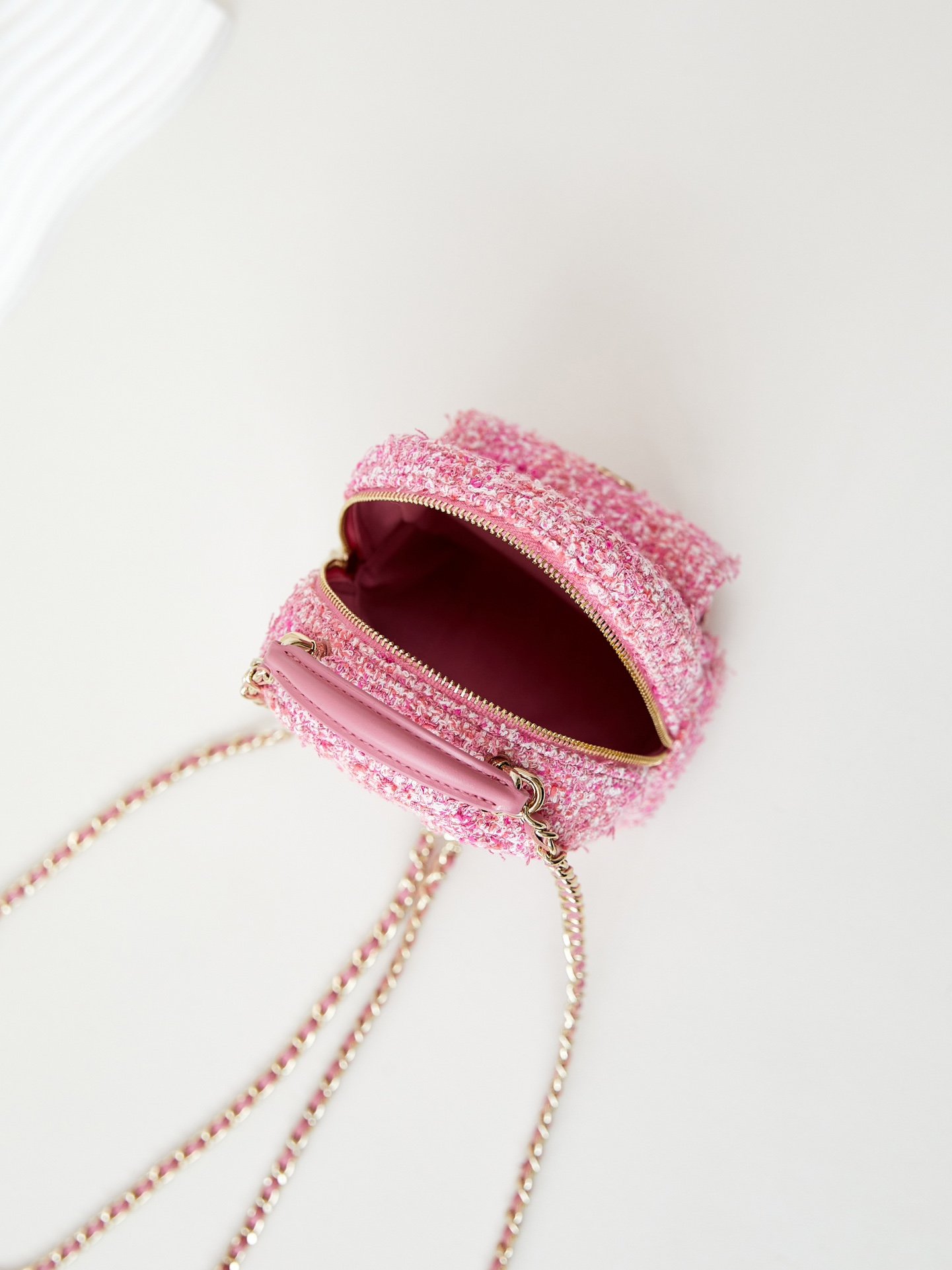 Chanel 24cA mini lychee pattern small shoulders. - Image 8