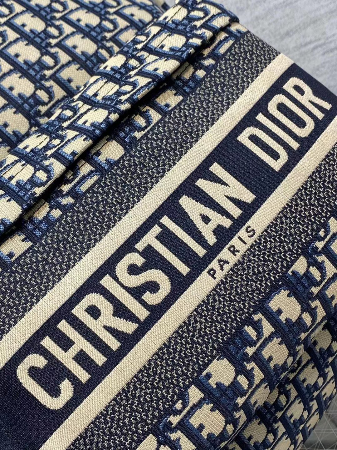 New letter canvas backpack - Image 3