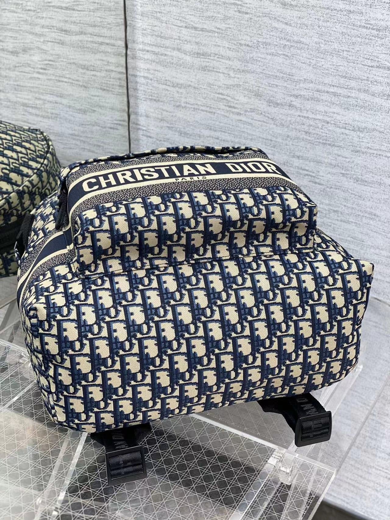 New letter canvas backpack - Image 7